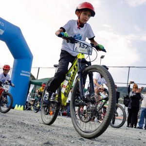 exploratori in satul luminii Giina Stef (20)
