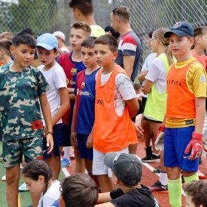 exploratori in satul luminii Giina Stef (33)
